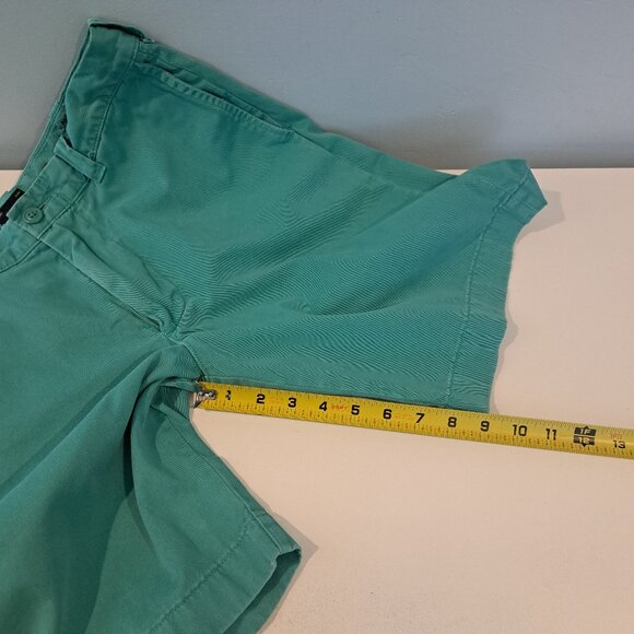 J. Crew Men's 31x9 Stanton Cotton Twill Garment Dyed Classic Fit Short - Picture 14 of 15